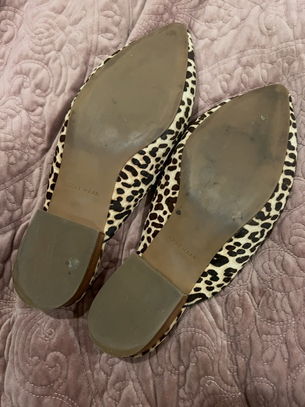Leopard Print Pointed-Toe Slip-On Flats - Picture 2 of 4